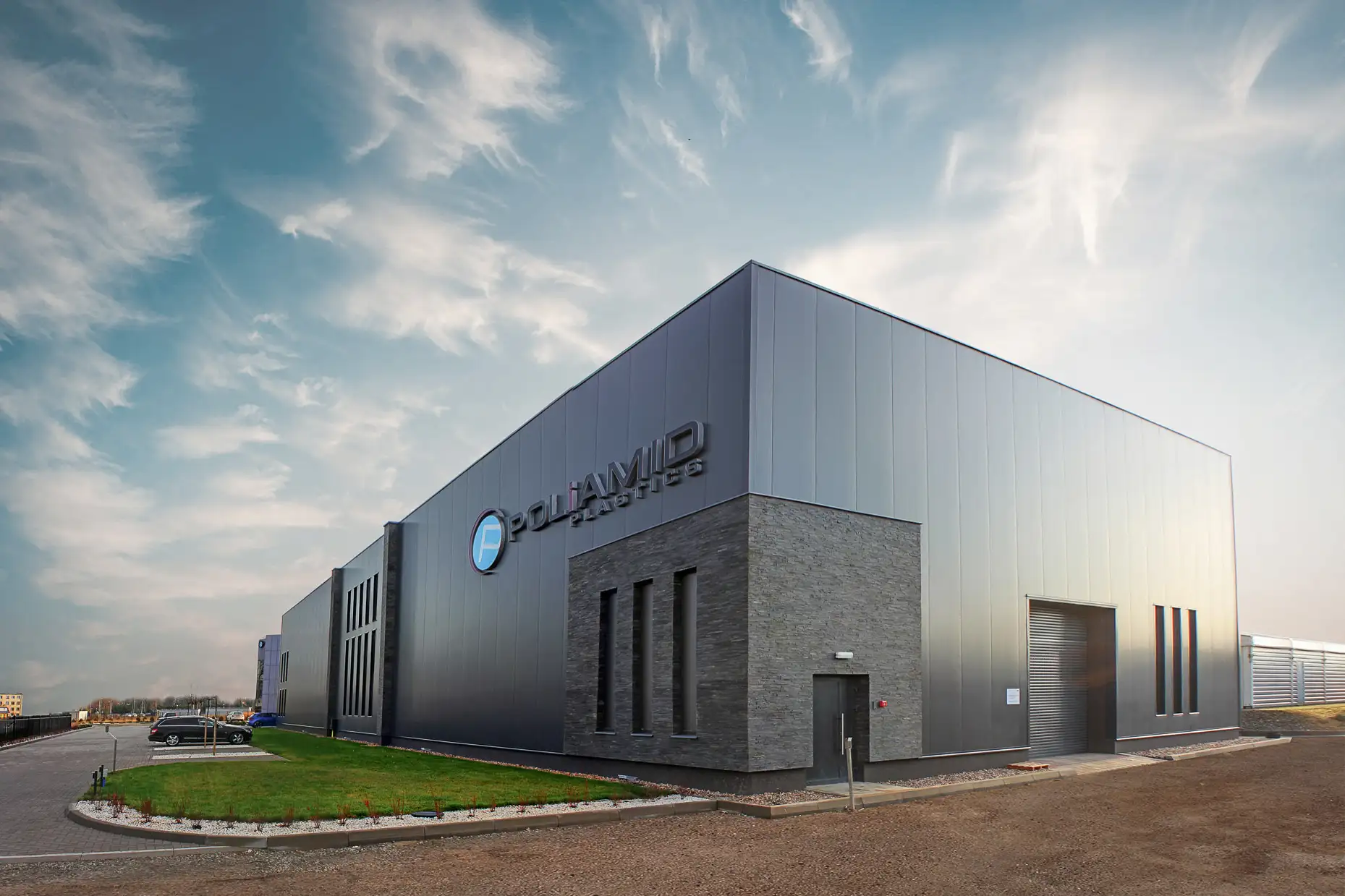 Poliamid Kłodzko – kasetony elewacyjne